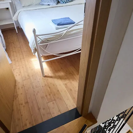 公寓 Cvita's Charming Place